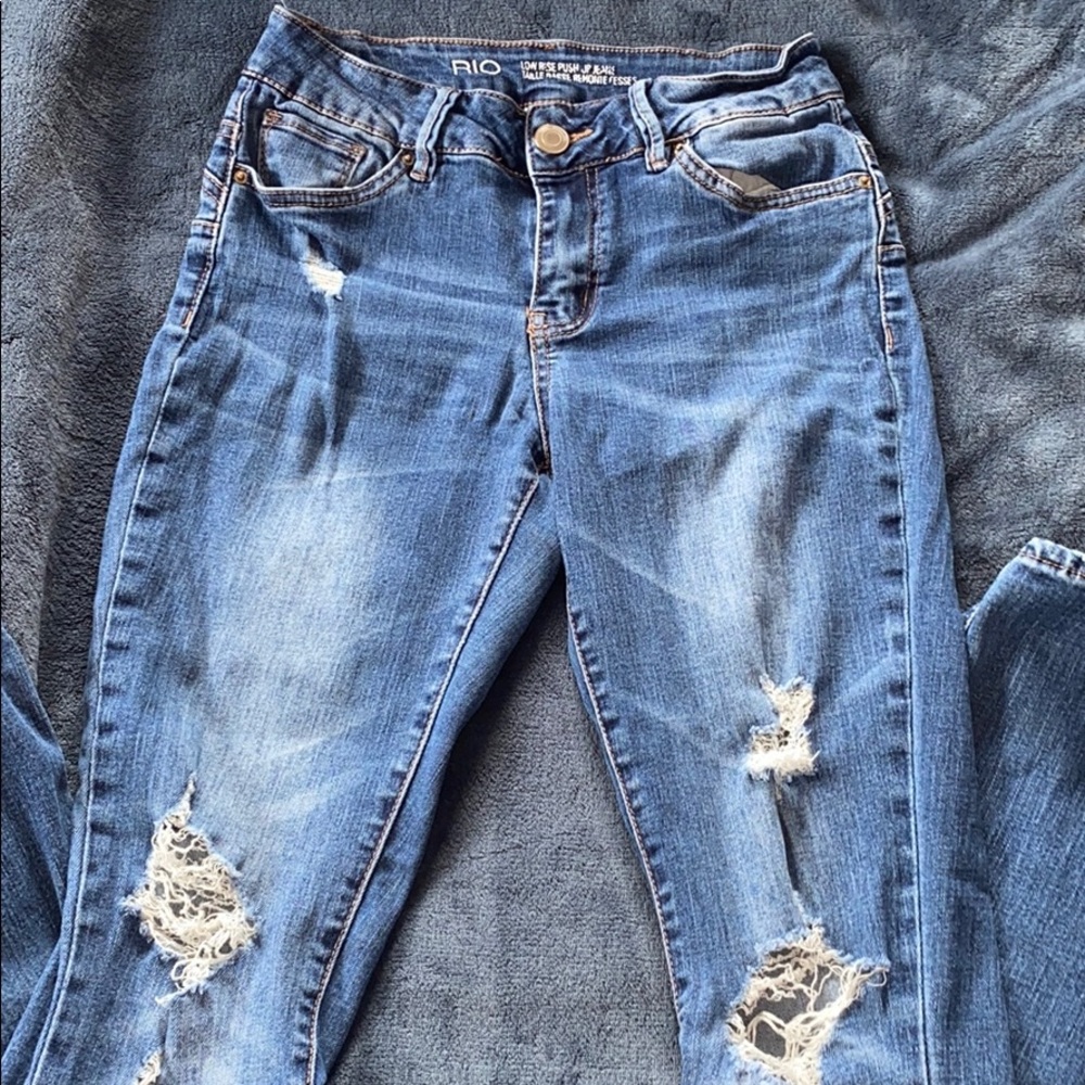 Jeans